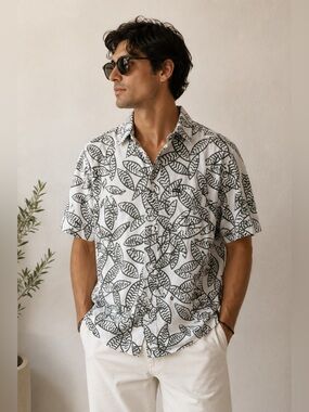 Brixton Charter‎ Short Sleeve Button-Up Shirt L – Green Leaf Print